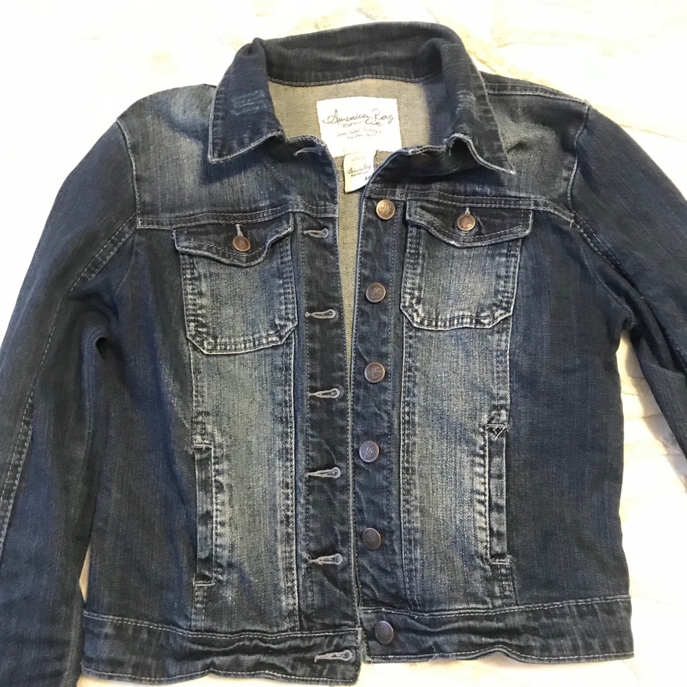 Dark wash jean jacket